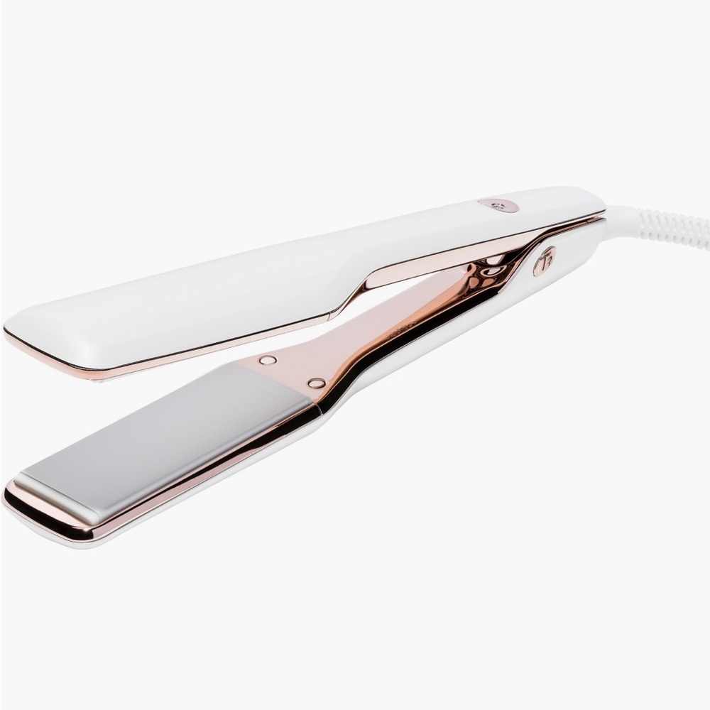 T3 SinglePass X 1.5” Professional Straightening Iron – Used Once, With Box